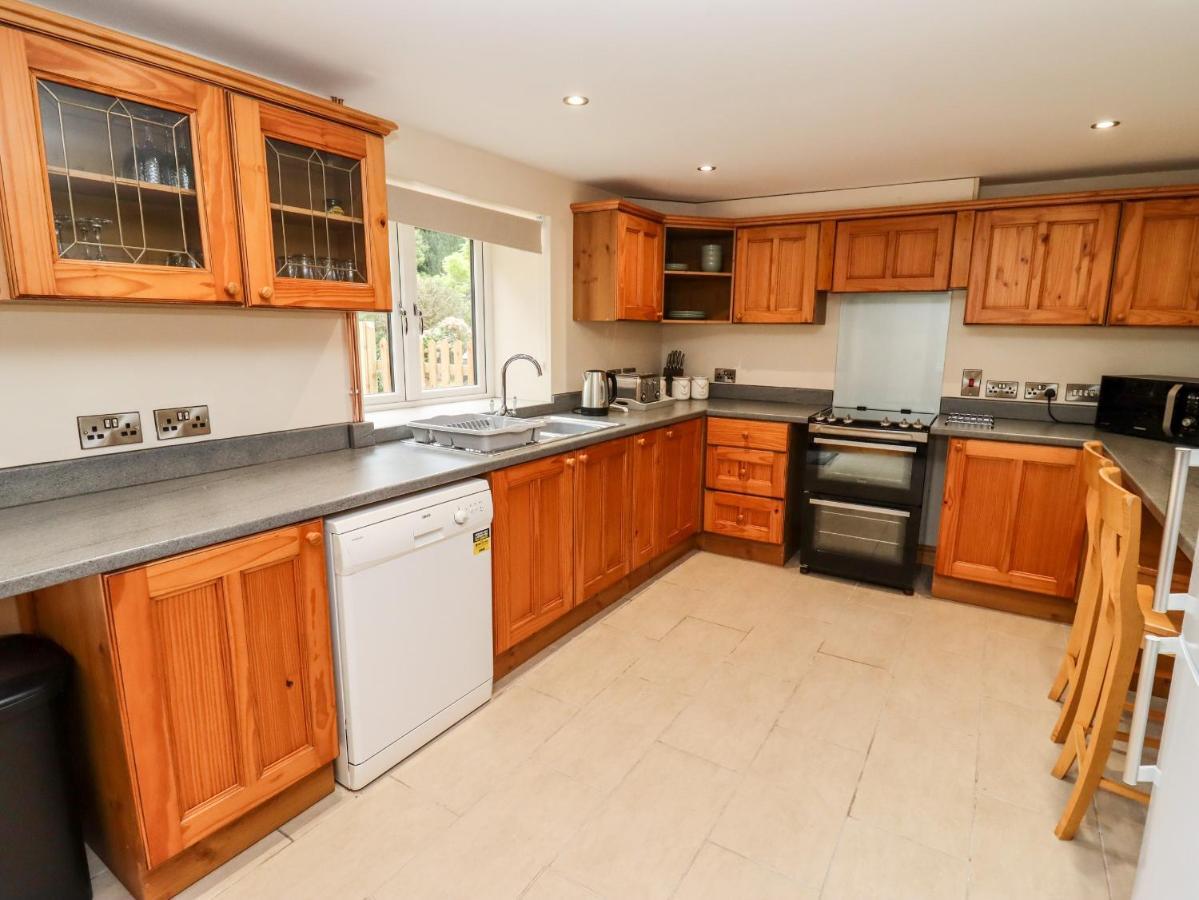 1 Greenway Cinderford Exterior photo