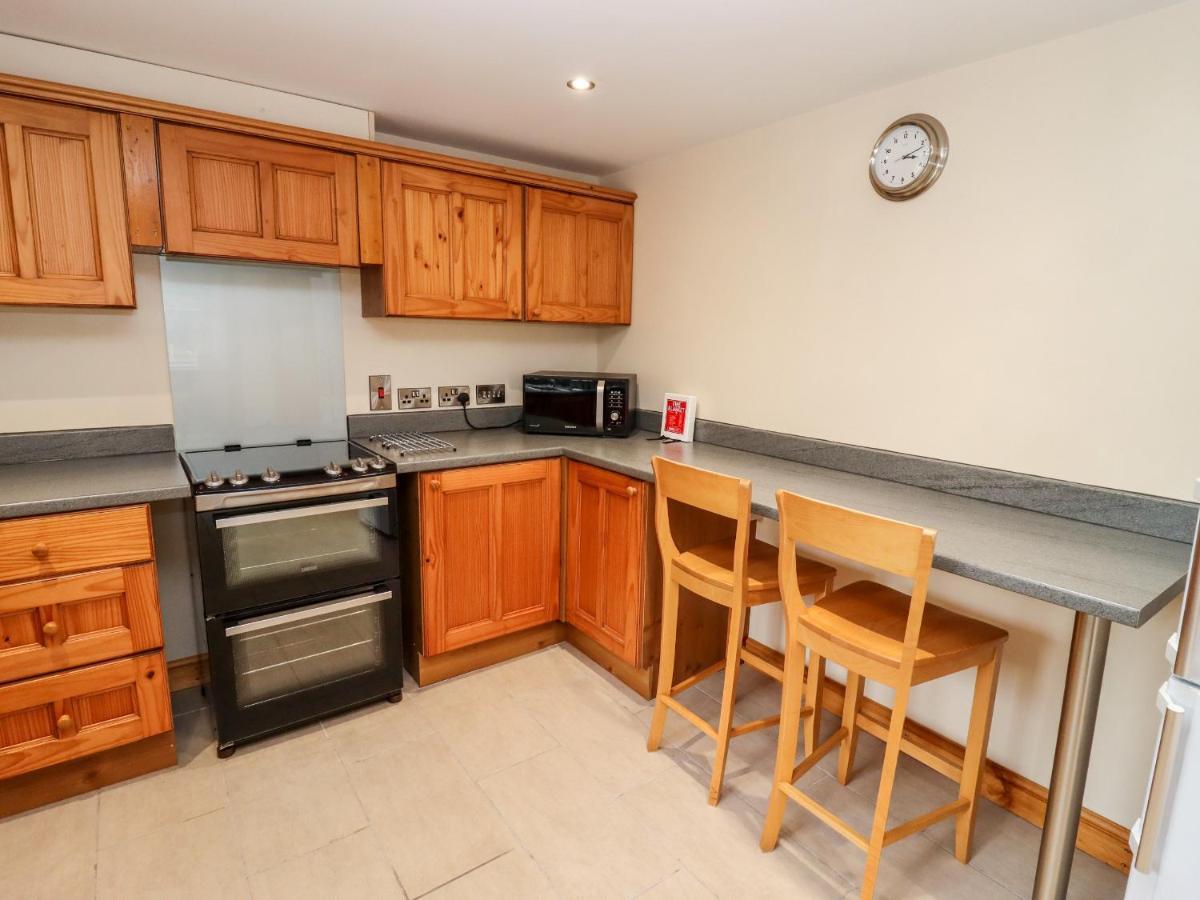 1 Greenway Cinderford Exterior photo