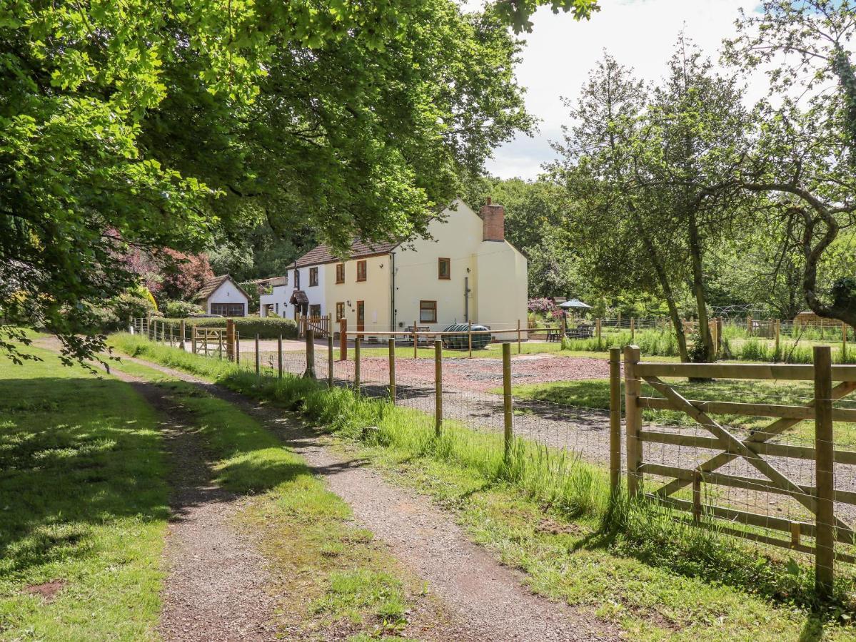 1 Greenway Cinderford Exterior photo